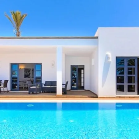 Vila Charming In With Private Pool Playa Blanca (Lanzarote)