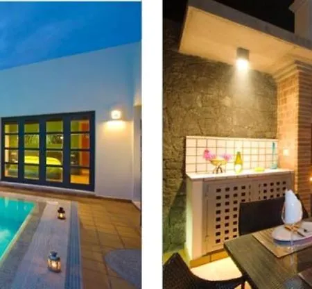 Villa: Beachside Retreat With Pool & Wi-fi *