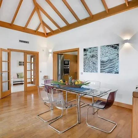 Charming In With Private Pool Vila *