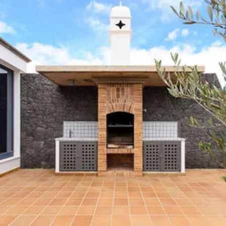 Charming In With Private Pool *