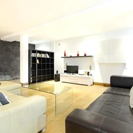Charming In With Private Pool *