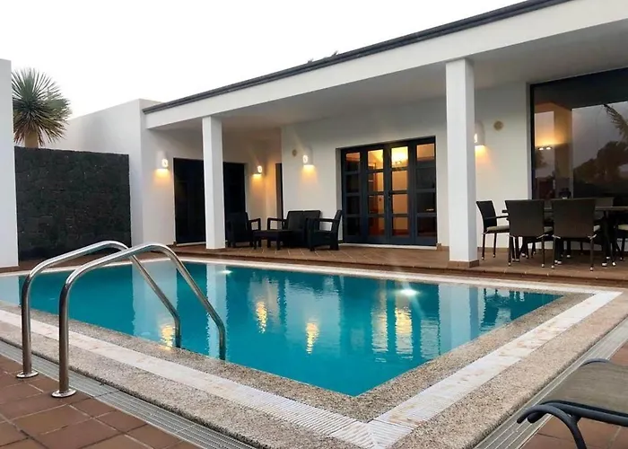 Charming In With Private Pool Willa Playa Blanca (Lanzarote)
