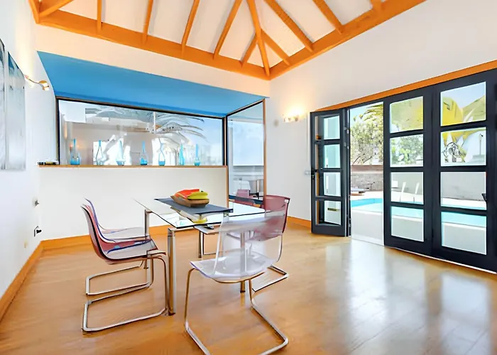 Charming In With Private Pool Willa *